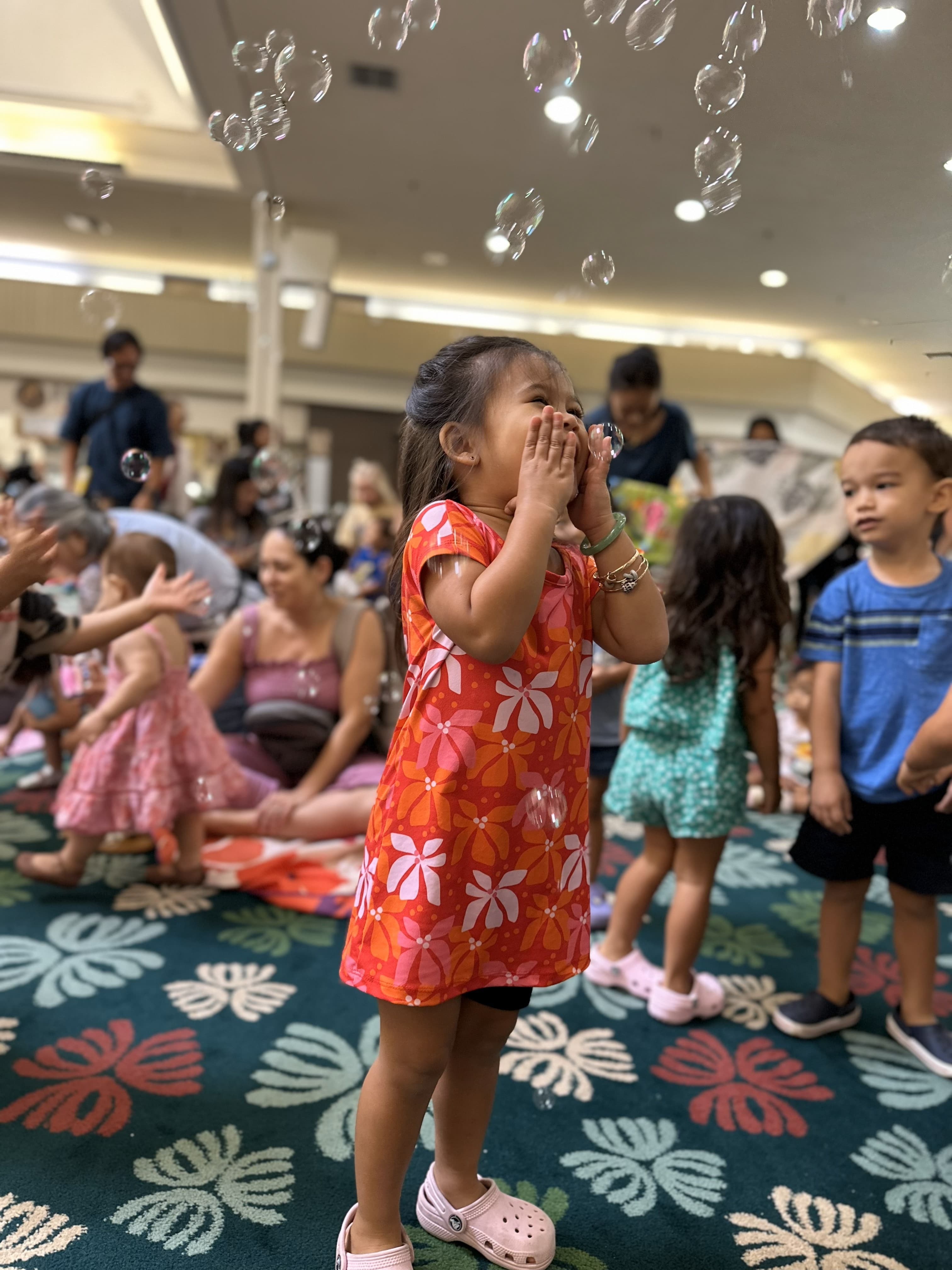 Toddler Time at Kahala Mall