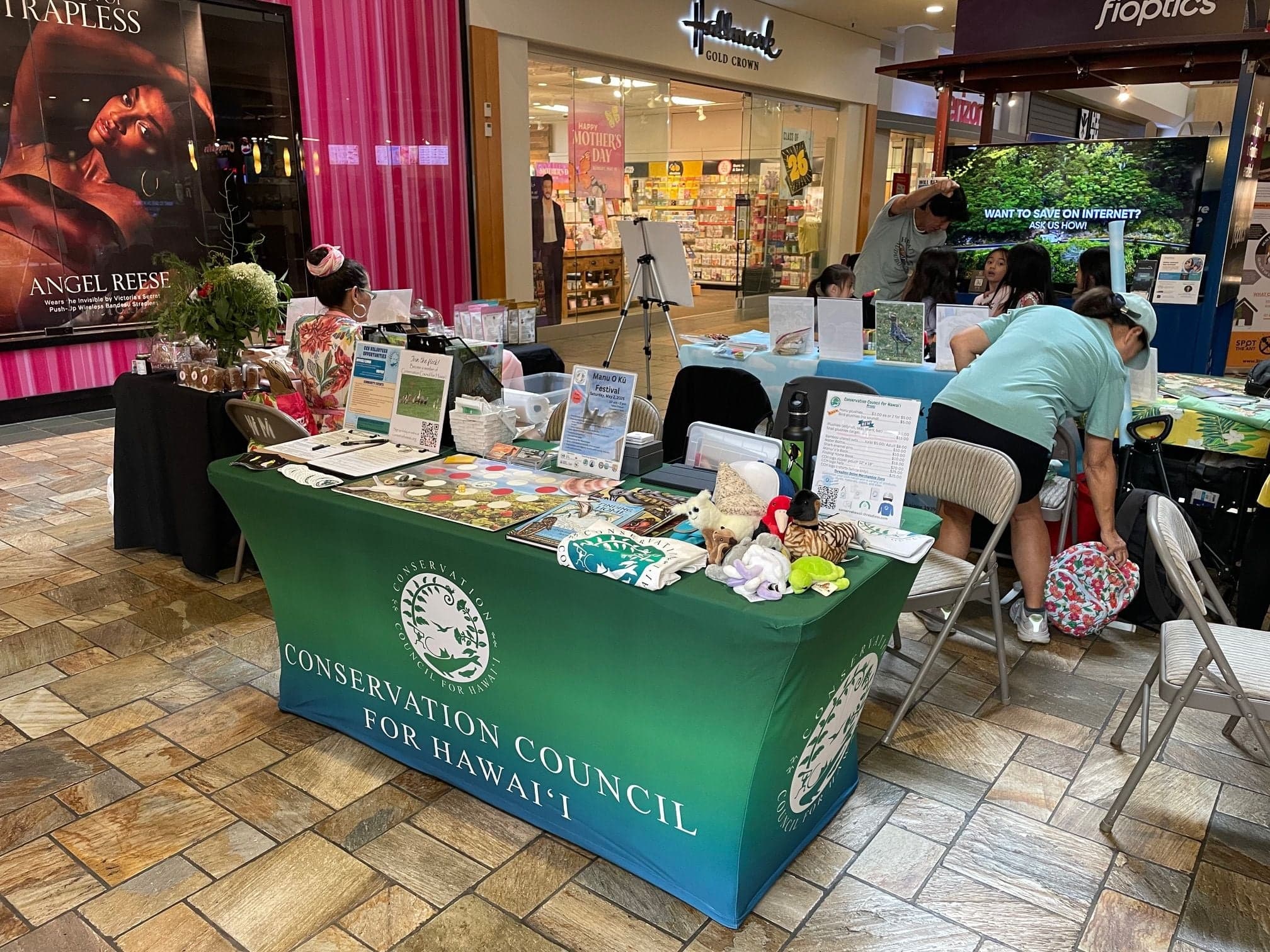 Conservation Council for Hawai'i Exhibitor Booth at Conservation Conference